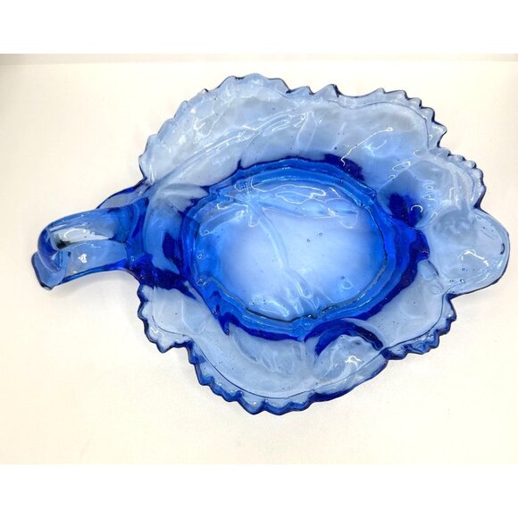 Vintage Blue Glass Grape Leaf Nut Dish Finger Loop Handle Glassware - Picture 7 of 8